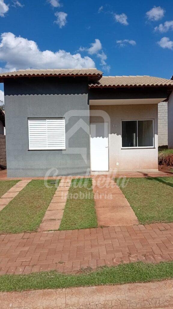 Imovel WhatsApp Image 2026 01 08 at 16.20.23 1 CasaBella Imobiliaria 891 - Casa á venda no Condomínio Terras de Avaré 1