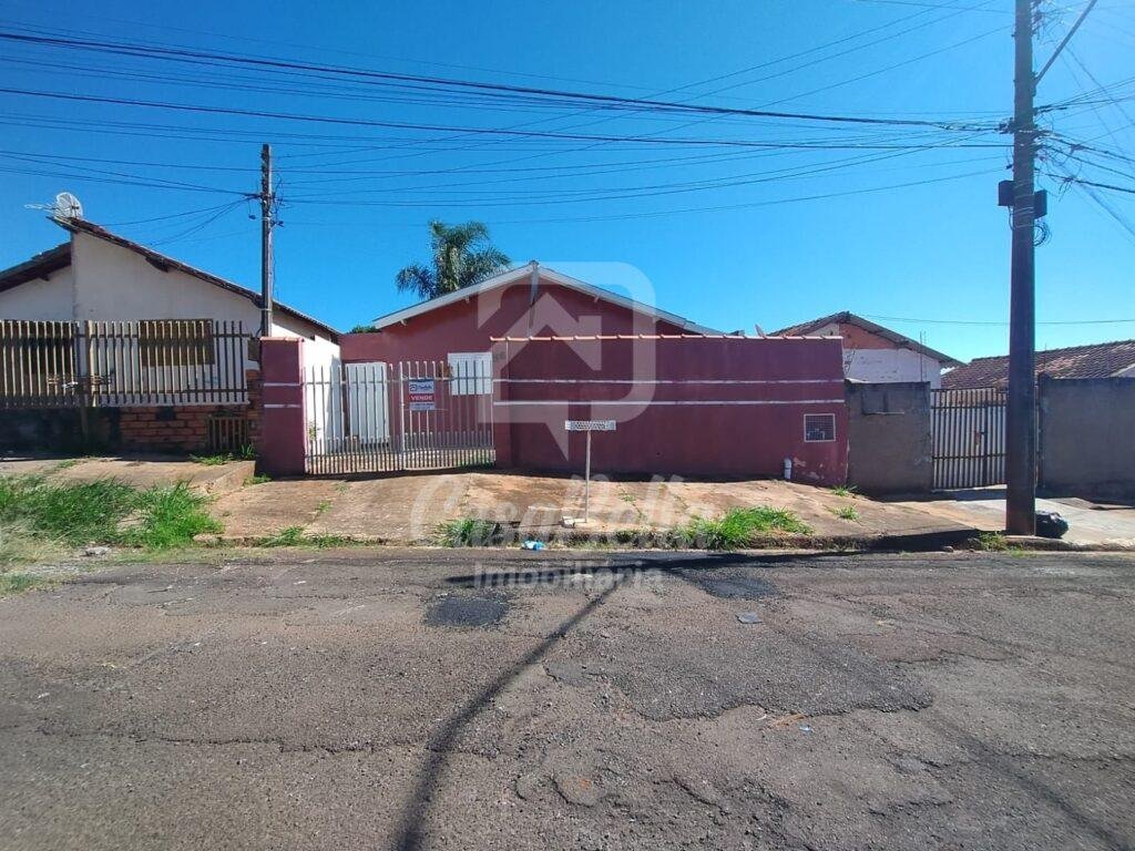 Imovel WhatsApp Image 2026 03 05 at 15.55.42 2 CasaBella Imobiliaria 920 - Casa à venda no bairro Vera Cruz