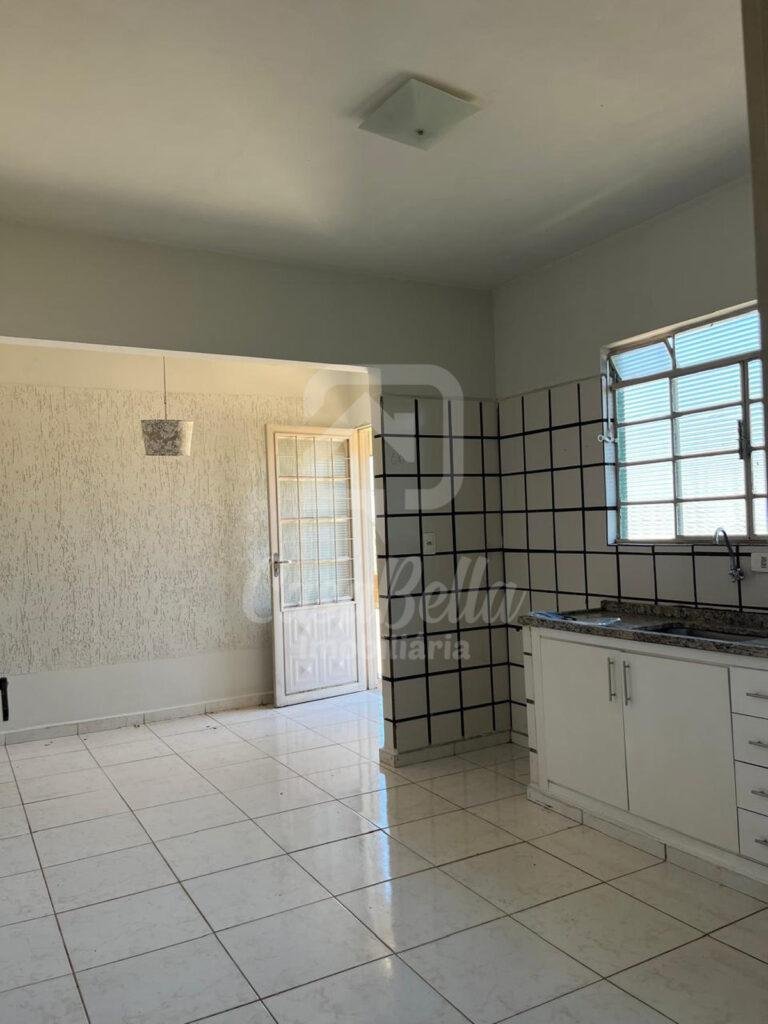 WhatsApp Image 2026 03 19 at 17.04.33 3 L79 - Casa disponível para locação no bairro Alto