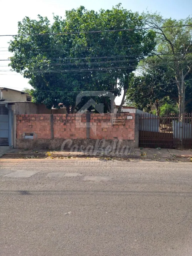 Imovel LOTE 1 CasaBella Imobiliaria 735 - Terreno à venda no bairro Vila Jussara Maria