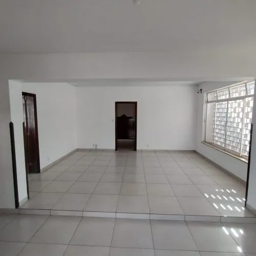 WhatsApp Image 2025-05-07 at 16.34.53 (1)